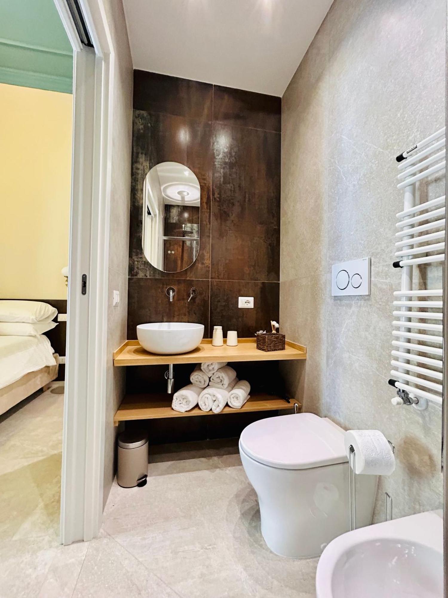 Aura Guest house