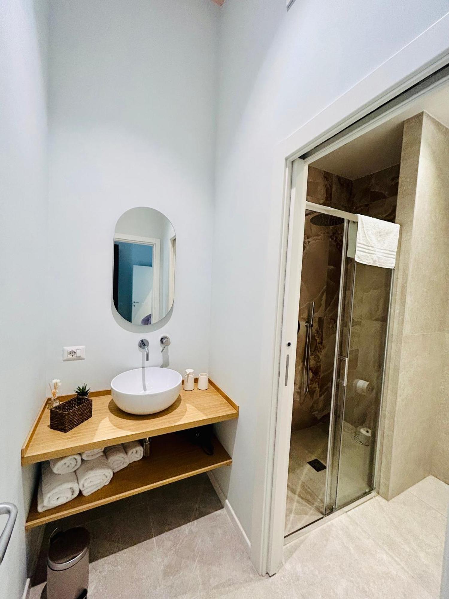 Aura Rome